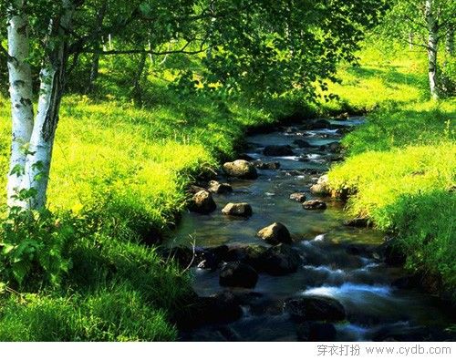 又是暖春:美美針織單品陪你周末踏青 又是暖春:美美針織單品陪你周末踏青